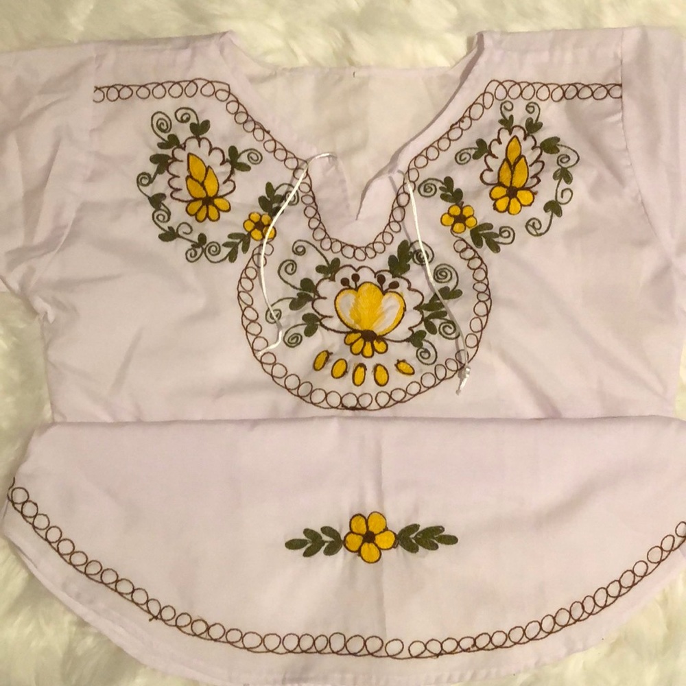 Embroidered shirt